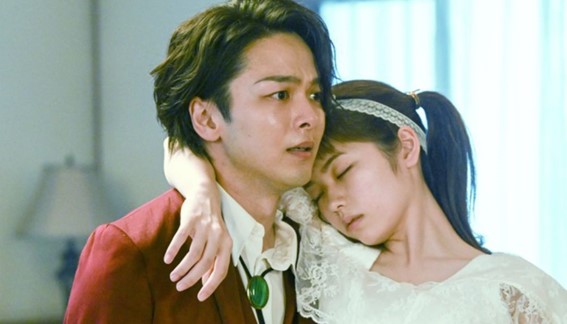 小芝風花と中村倫也の写真