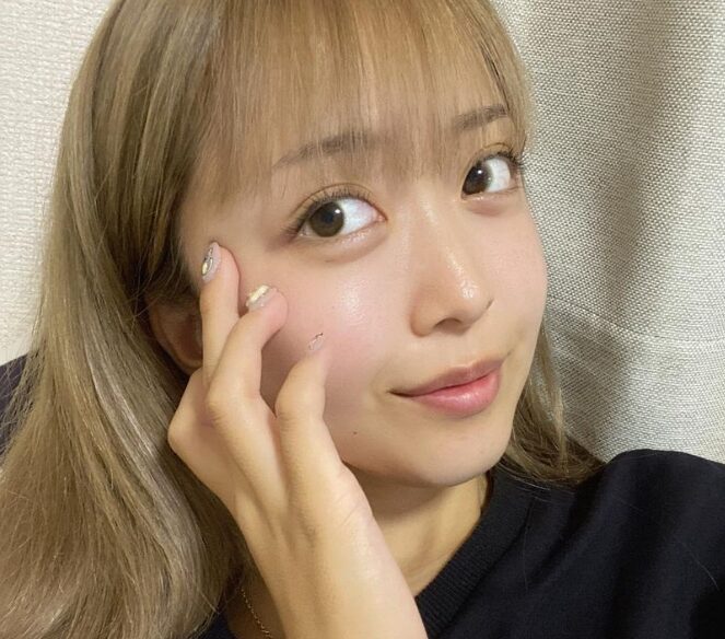 みりちゃむのすっぴんが美しい！メイクのコツやアイテムは？